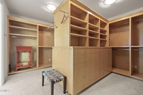 Interior, Walk-in Closets