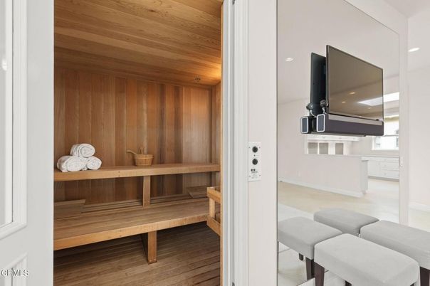 Interior, Recessed Lighting, Sauna Room