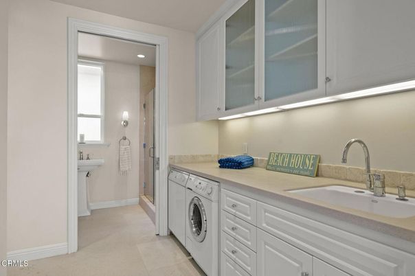 Interior, Recessed Lighting, Washer