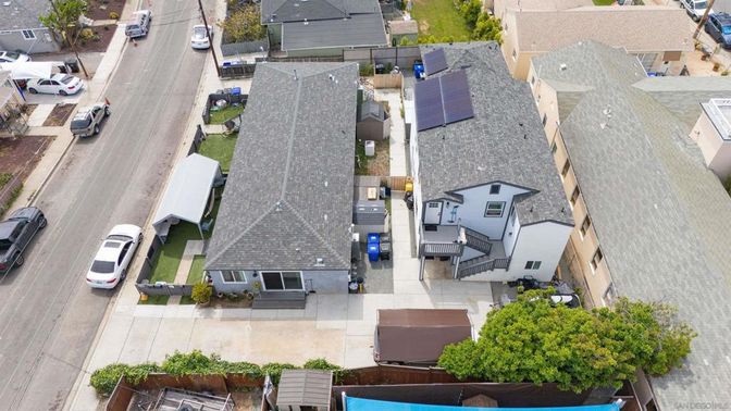 Exterior, Drone