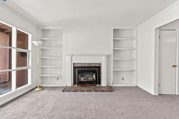 Empty room, Fireplace, Interior
