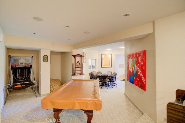 Billiard Table, Dining room, Game Room, Interior, Recessed Lighting