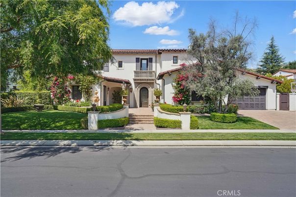 Attached, Exterior, Facade, Spanish Mediterranean