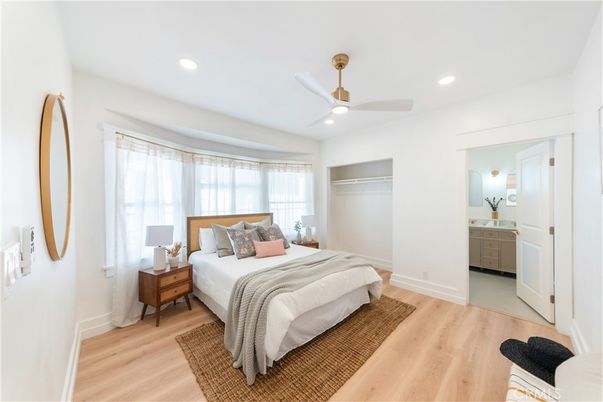 Bathroom, Bedroom, Interior, Recessed Lighting, Wood Texture Flooring