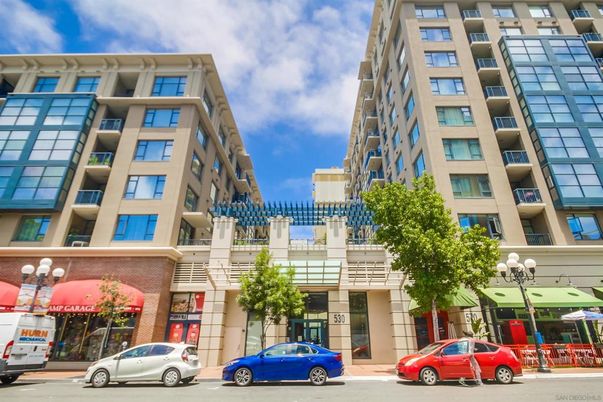 Exterior, Facade, Condo Building