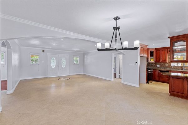 Chandelier, Empty room, Interior, Kitchen, Pendant Lights, Recessed Lighting