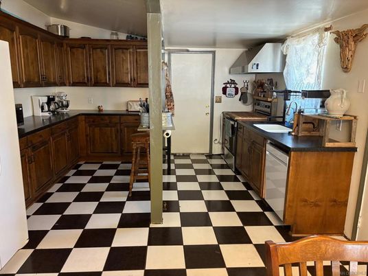 Interior, Kitchen