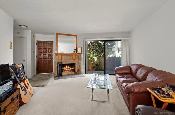 Fireplace, Interior, Living room
