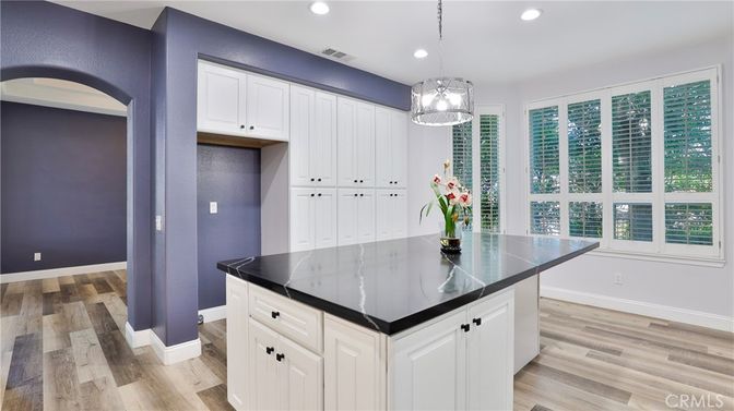 Interior, Pendant Lights, Recessed Lighting, Wood Texture Flooring