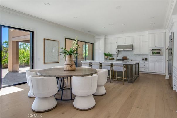 Dining room, Interior, Kitchen, Recessed Lighting, Stainless Steel Appliances, Wood Texture Flooring