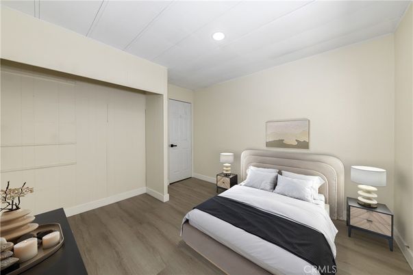 Bedroom, Interior, Recessed Lighting, Wood Texture Flooring