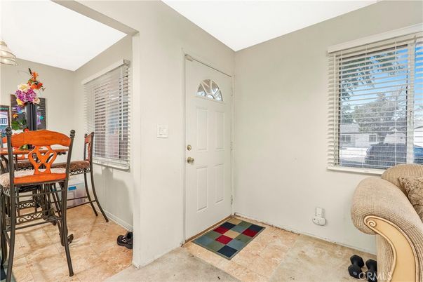 Dining room, Interior