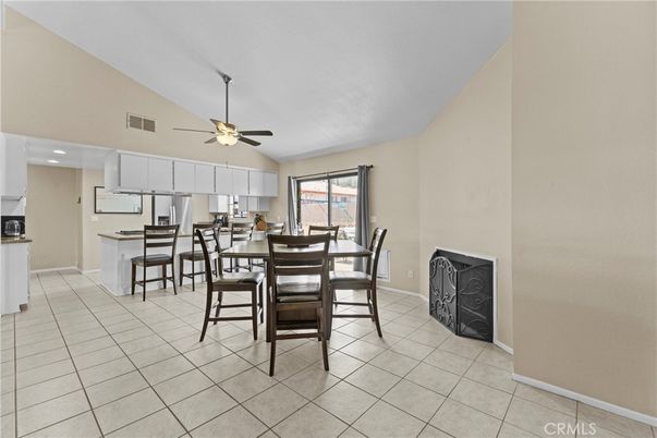 Dining room, Interior, Kitchen, Recessed Lighting