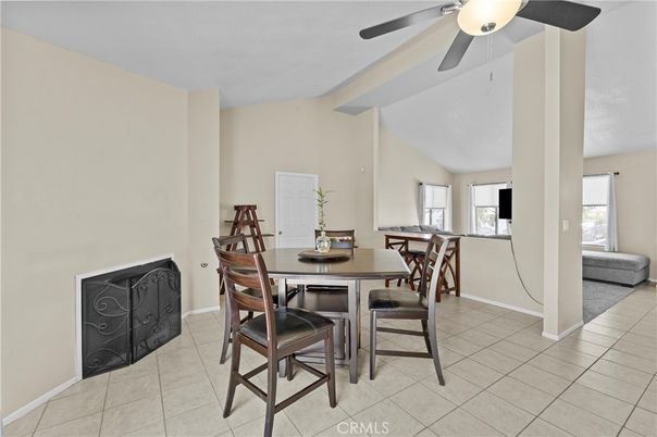 Dining room, Interior