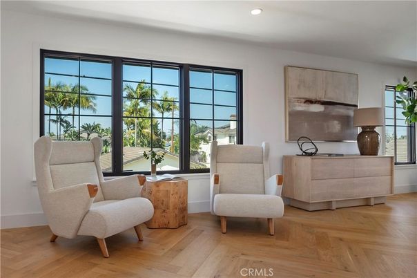 Interior, Recessed Lighting, Water, Wood Texture Flooring