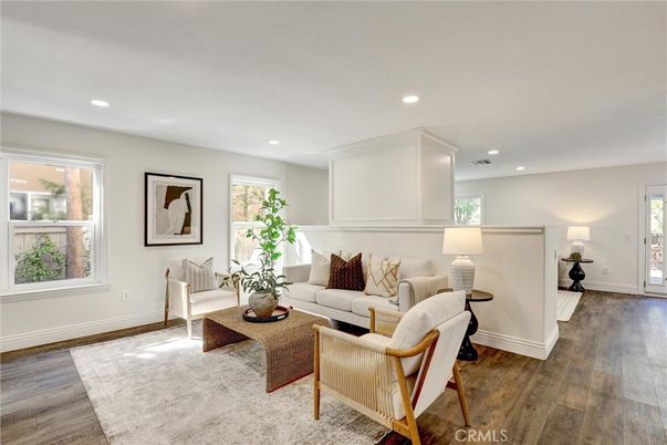 Interior, Living room, Recessed Lighting, Wood Texture Flooring