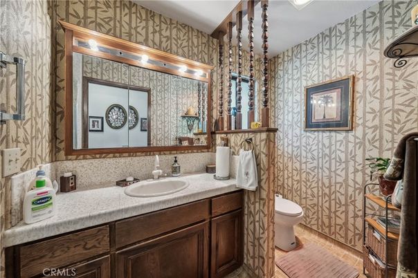 Bathroom, Interior, Tile Countertops