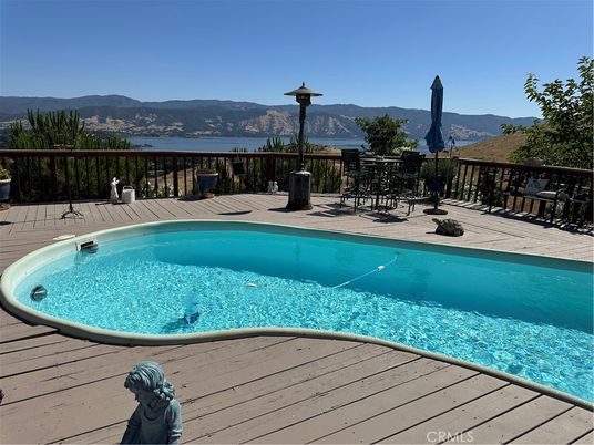 Exterior, Pool, Other