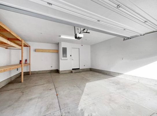 Garage, Interior