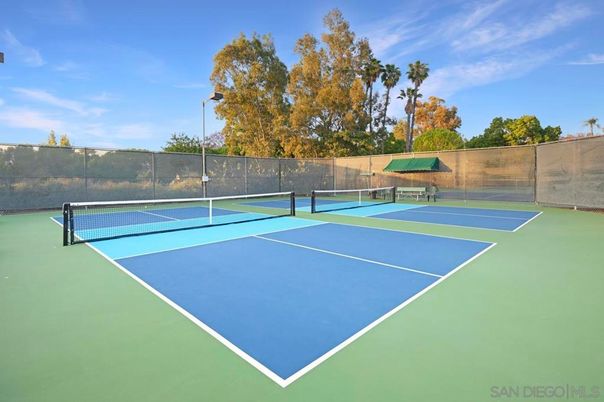 Exterior, Tennis Courts