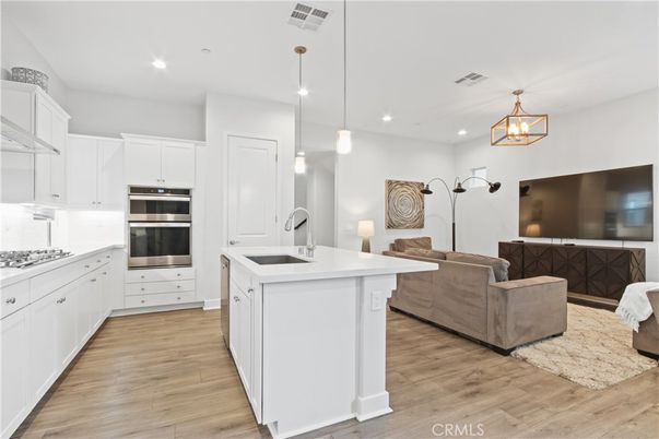 Interior, Kitchen, Living room, Pendant Lights, Recessed Lighting, Stainless Steel Appliances, Wood Texture Flooring