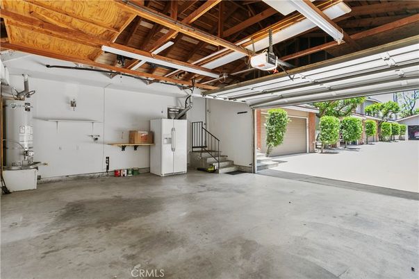Garage, Interior, Wooden Beams, Wooden Ceilings
