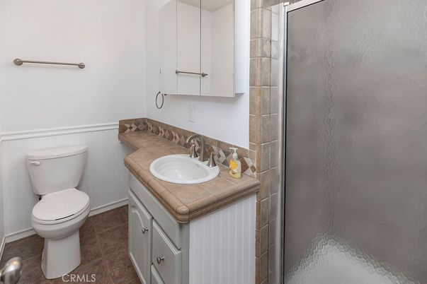 Bathroom, Interior, Tile Countertops