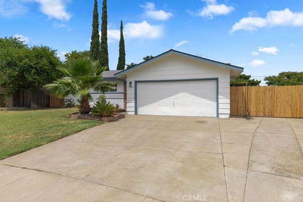 Backyard, Detached Garage, Exterior