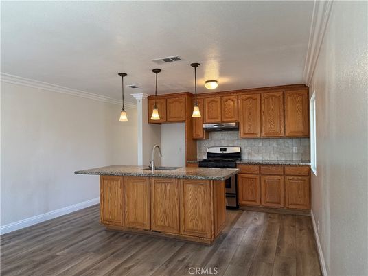Interior, Kitchen, Pendant Lights, Wood Texture Flooring