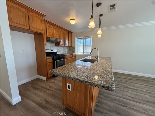 Interior, Kitchen, Pendant Lights, Wood Texture Flooring