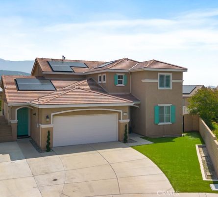 Attached, Exterior, Facade, Solar Panels, Mediterranean