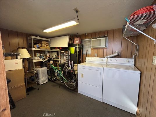 Interior, Washer, Wooden Walls