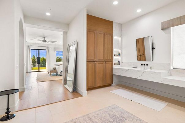 Bathroom, Interior, Recessed Lighting, Wood Texture Flooring