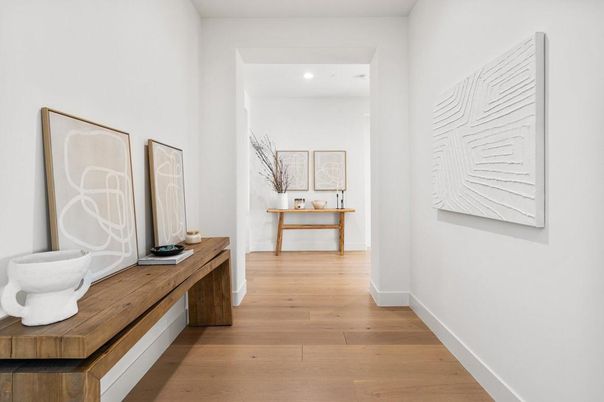 Interior, Recessed Lighting, Wood Texture Flooring