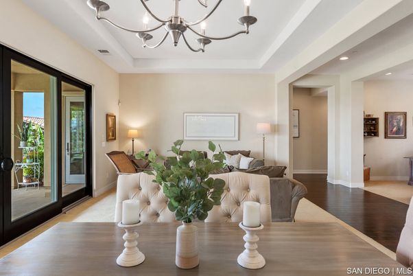 Chandelier, Dining room, Interior, Living room, Recessed Lighting, Wood Texture Flooring