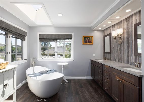 Bathroom, Free Standing Baths, Interior, Recessed Lighting, Wood Texture Flooring
