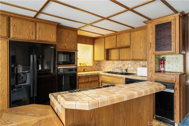 Interior, Kitchen, Tile Countertops