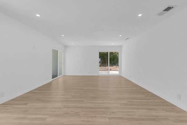 Empty room, Interior, Recessed Lighting, Wood Texture Flooring