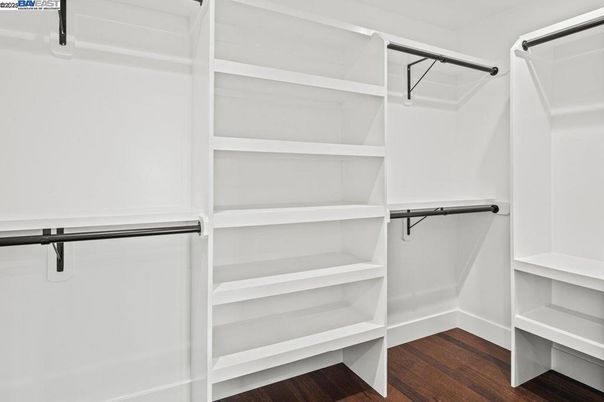 Interior, Walk-in Closets, Wood Texture Flooring