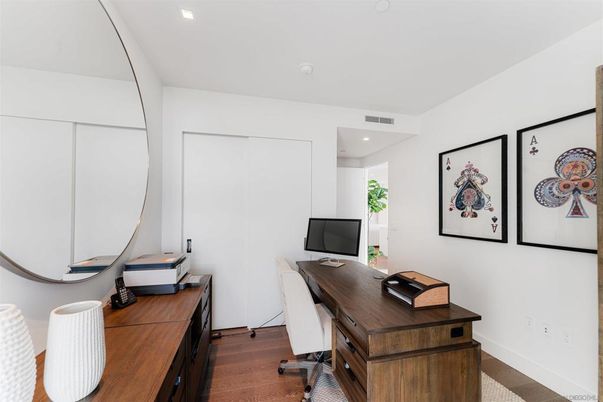 Home Office, Interior, Recessed Lighting, Wood Texture Flooring