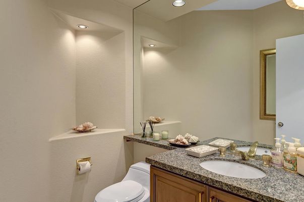 Bathroom, Interior, Recessed Lighting