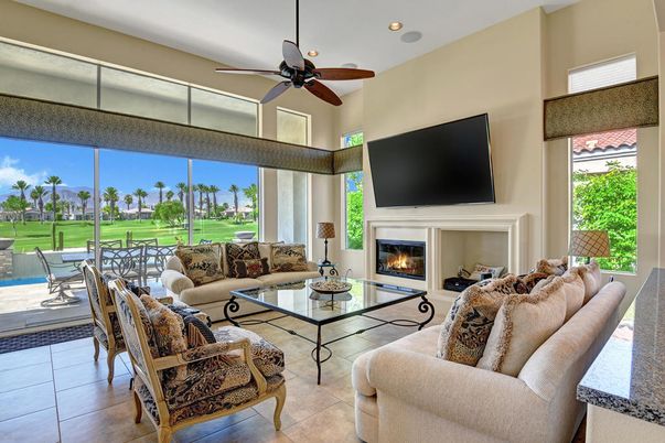Fireplace, Interior, Living room, Recessed Lighting