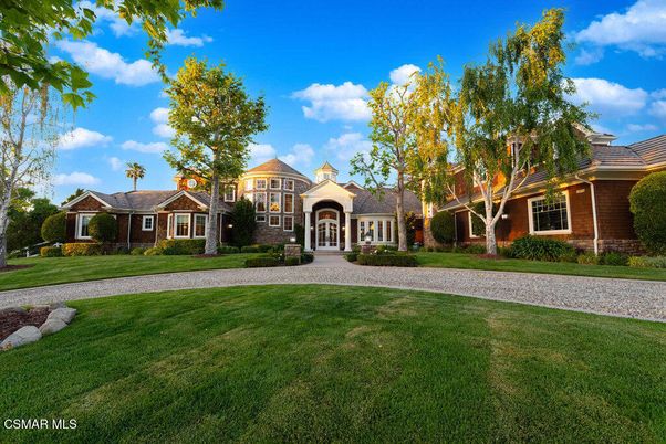 Backyard, Exterior, Facade, French Provincial