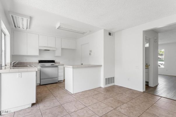 Interior, Kitchen, Tile Countertops