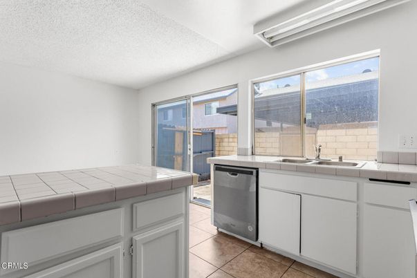 Interior, Kitchen, Tile Countertops