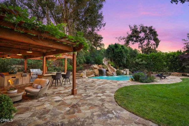 Backyard, Exterior, Pool