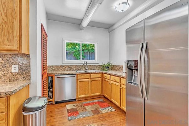Interior, Kitchen, Stainless Steel Appliances, Wood Texture Flooring