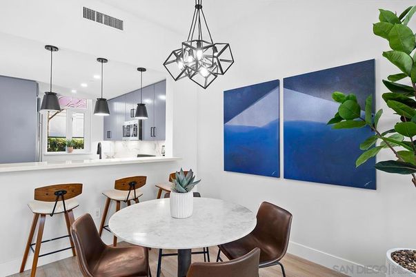 Dining room, Interior, Kitchen, Pendant Lights, Recessed Lighting, Wood Texture Flooring