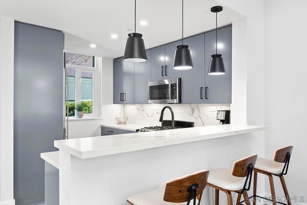 Interior, Kitchen, Pendant Lights, Recessed Lighting, Stainless Steel Appliances