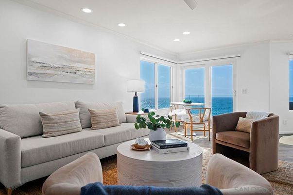 Interior, Living room, Recessed Lighting, Water